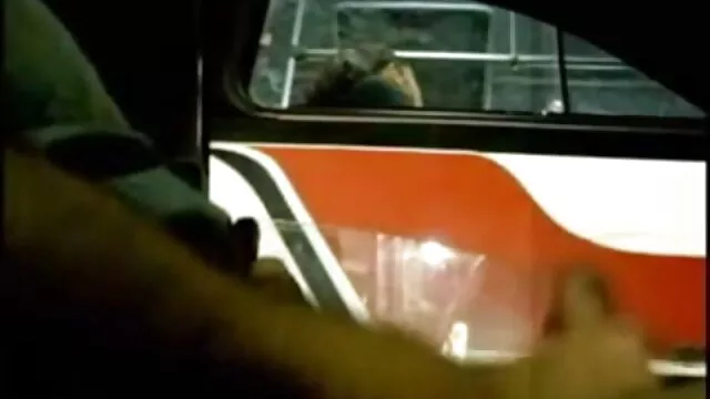 Orosz játszik szex ingyen video prostituáltak