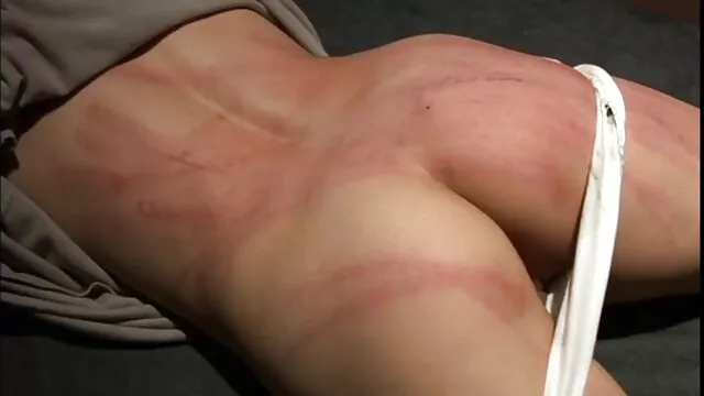Három molodushki állati porno tört el