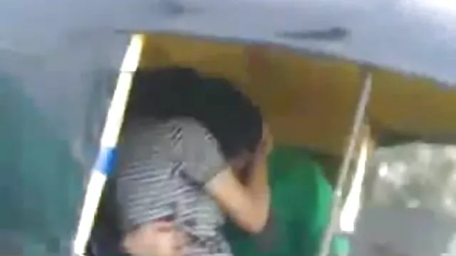 Önelégült, tejes porno film nagy mellű, szőke