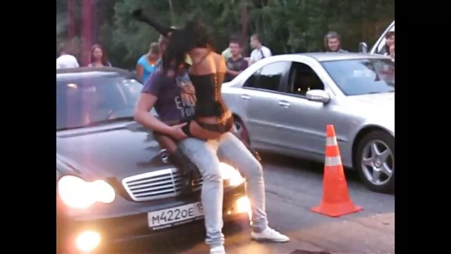 Nagyon porno terhes szép, édes seggét orosz szépség