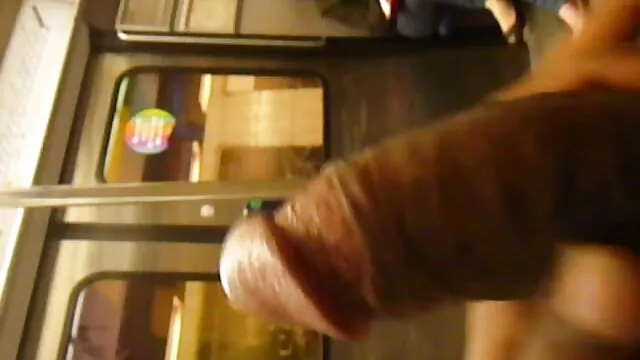 Éppen ellenkezőleg, napi sex film van egy csirke a lyukban