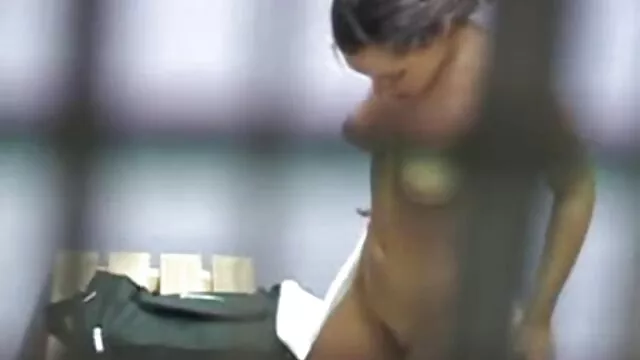 Kibaszott a finom sötét mellbimbók. anya fia szec