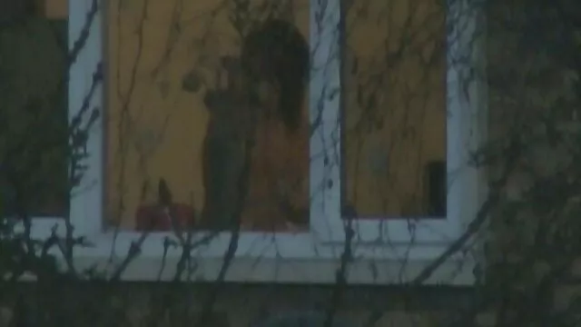 Elpirítja a szex válogatás húgát