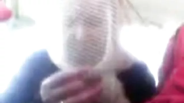 Milf szinkronos pornó masszázs, cum a száját
