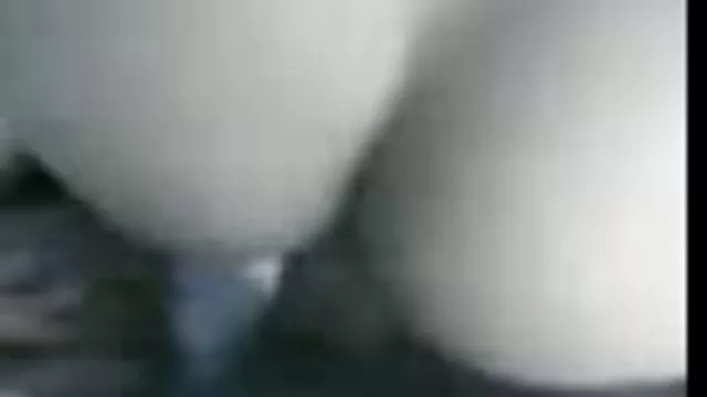 Egy iroda öreg vár a amatőrporno főnök, hogy fasz
